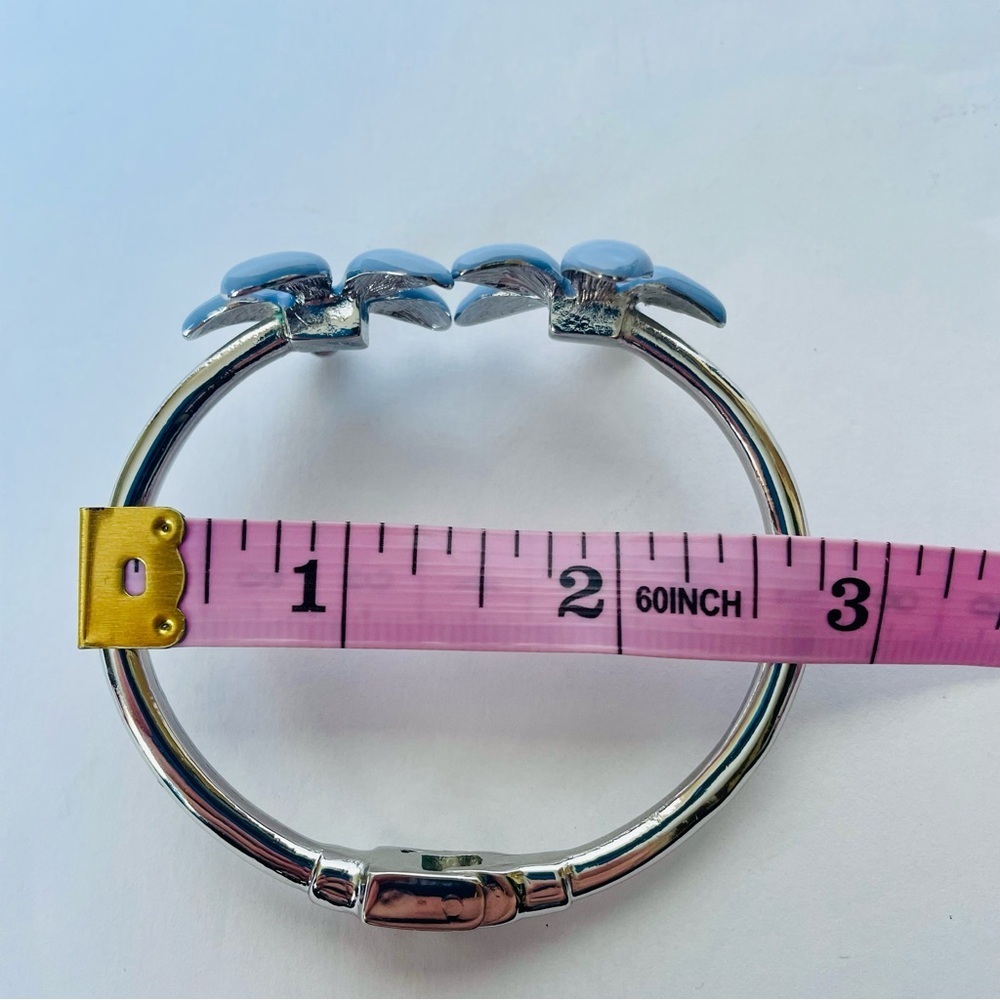 Talbots Blue Flower Hinge Bangle - image 5